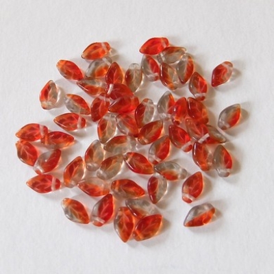 50 Glasblätter rot grau mix - 10 x 6 mm